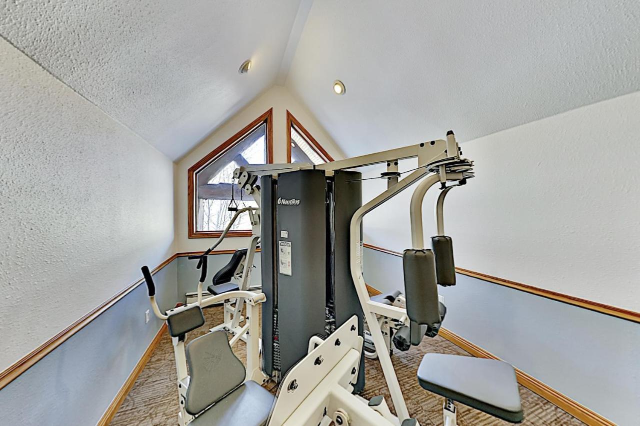 Hidden River Hideaway Condos Keystone Room photo